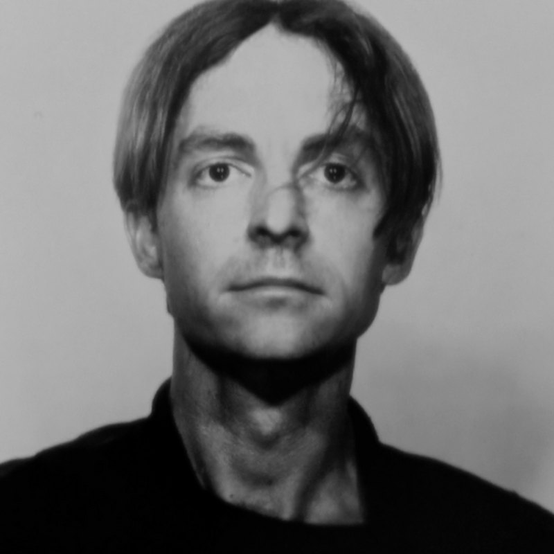 Luke M de Zilva